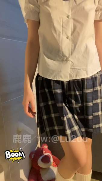 鹿鹿 JK白袜 [1V/944M]