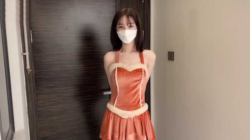 冉冉学姐 黑丝腿模 [1V/389M]